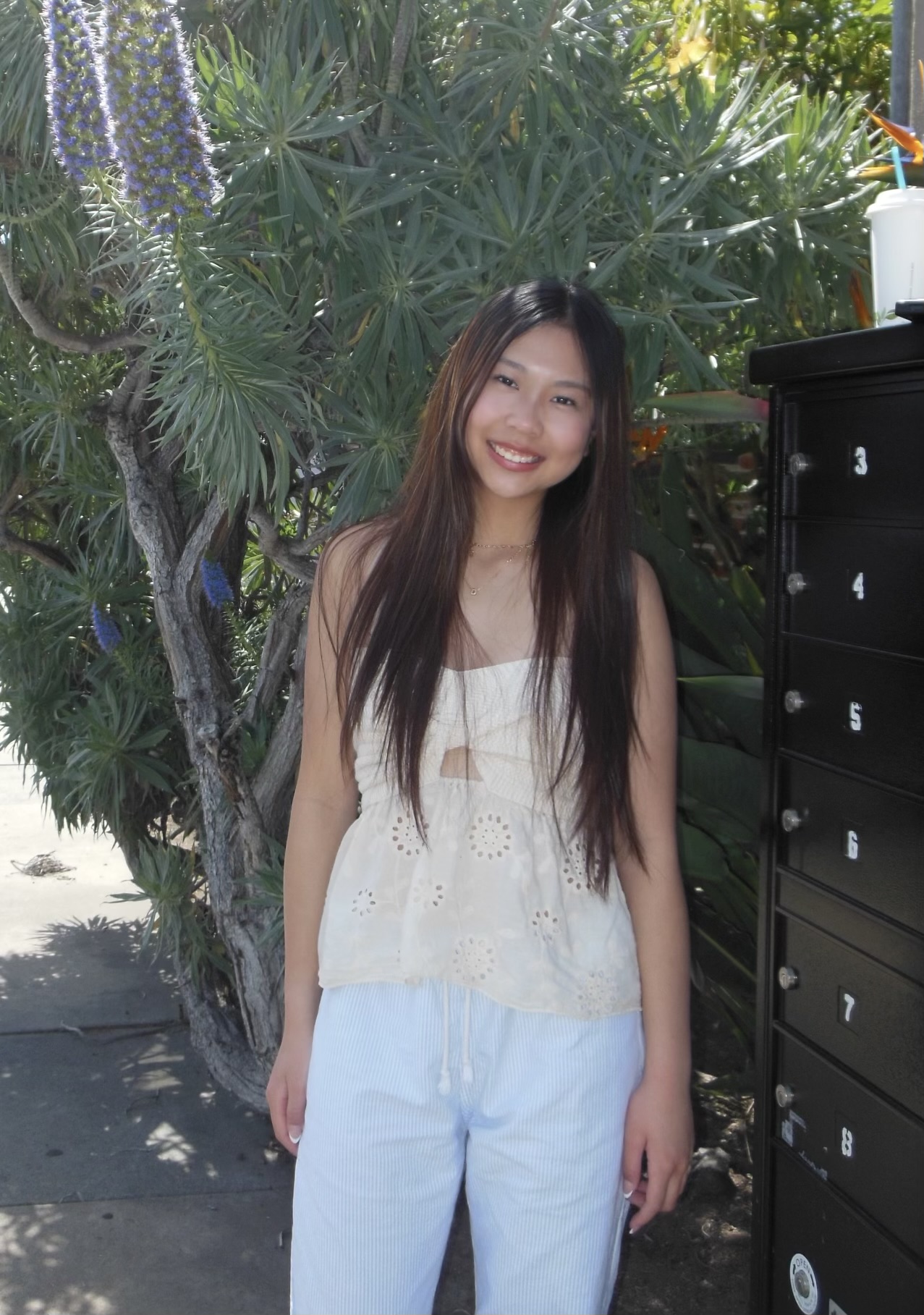 Treasurer: Daisy Hu